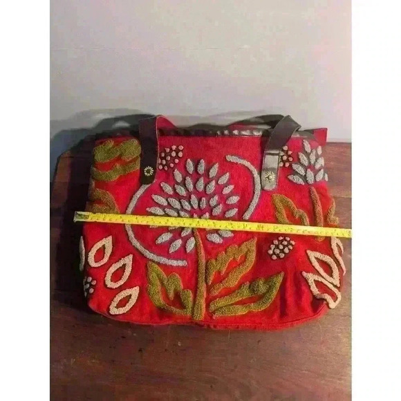 Lantern Moon Red Tote Bag floral hand crafted - Picture 13 of 15